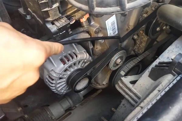 东辽转速传感器的工作原理是什么？